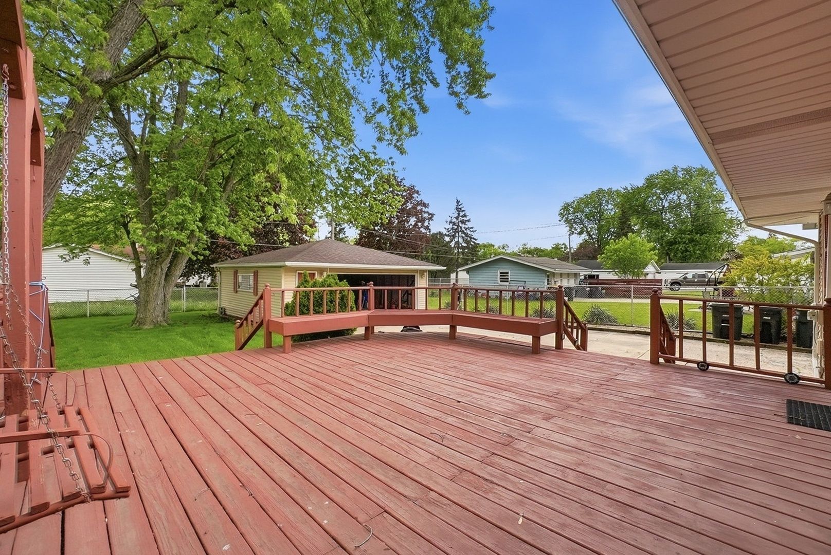 18833 Park Avenue Property Photo 18