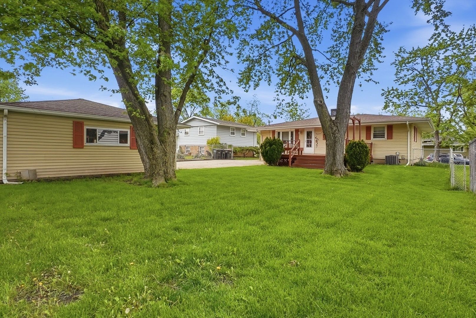 18833 Park Avenue Property Photo 22