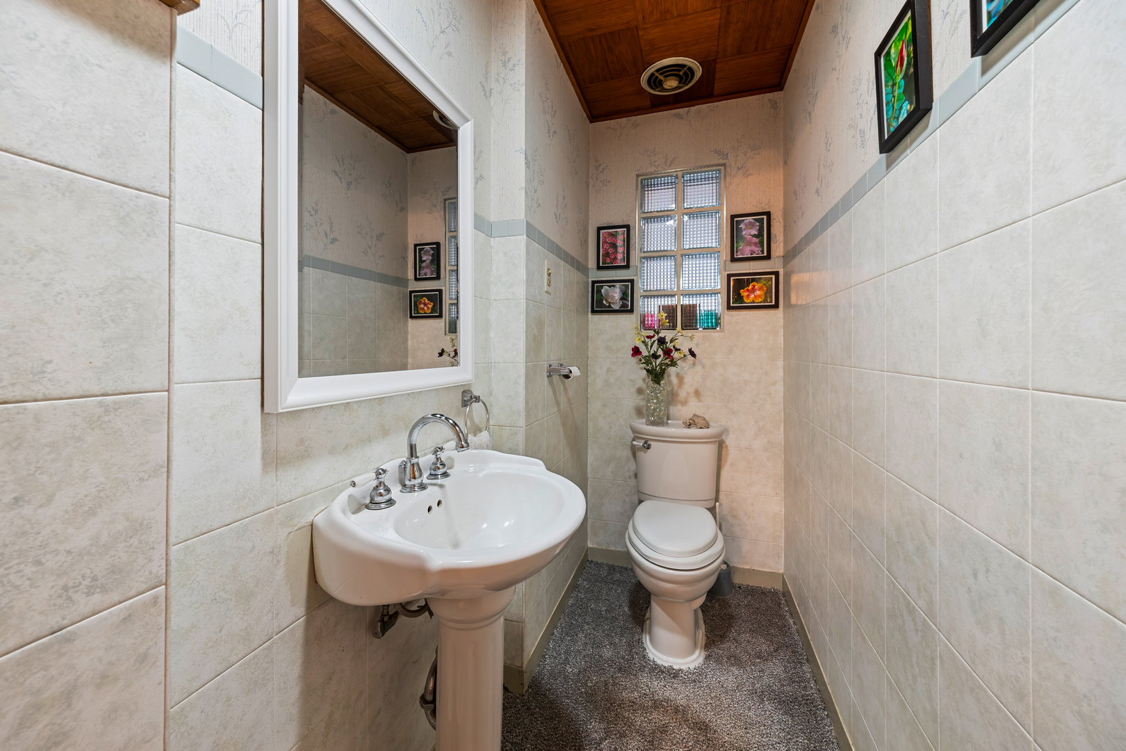 4353 N Tripp Avenue Property Photo 8