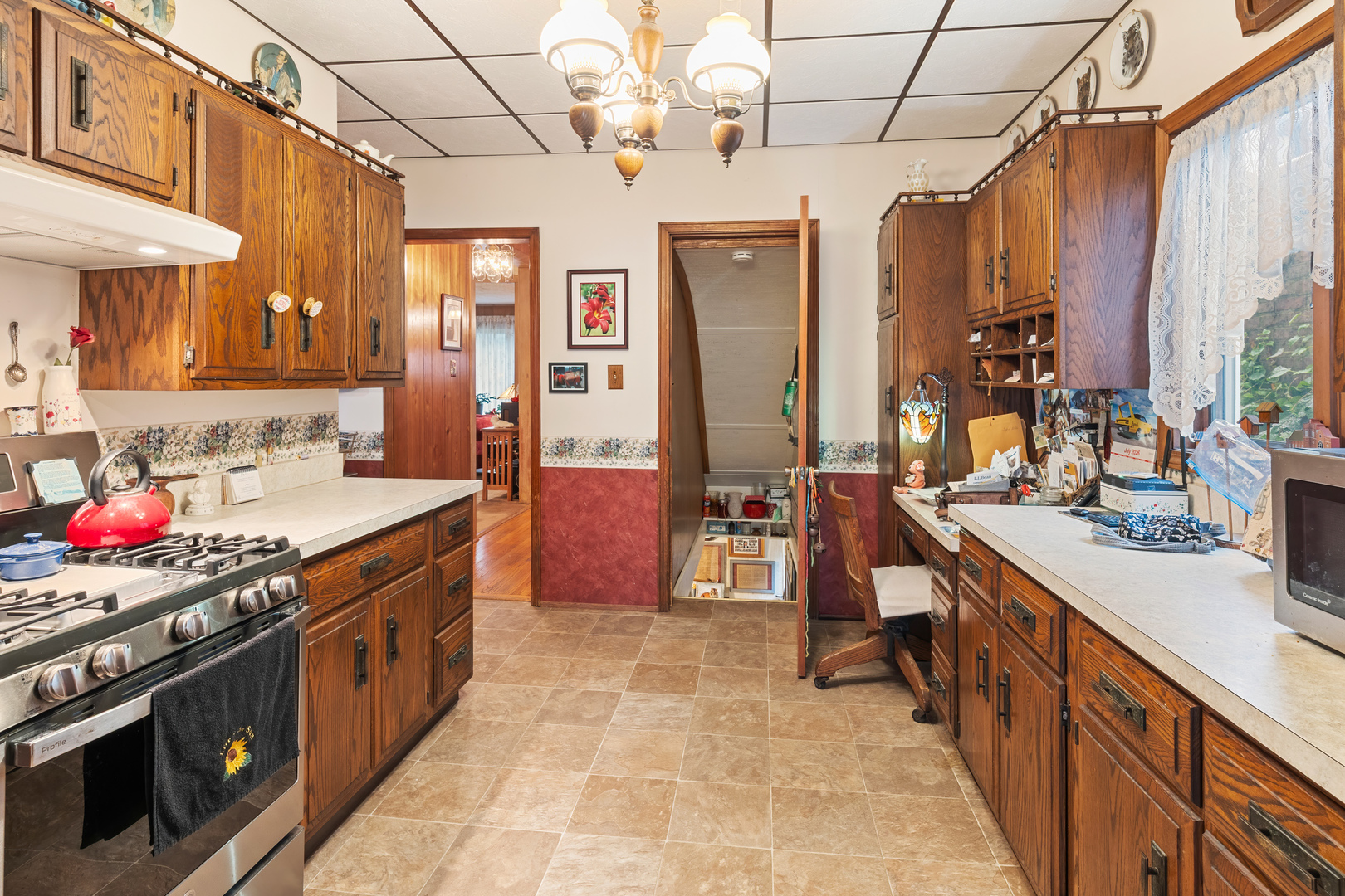 4353 N Tripp Avenue Property Photo 14
