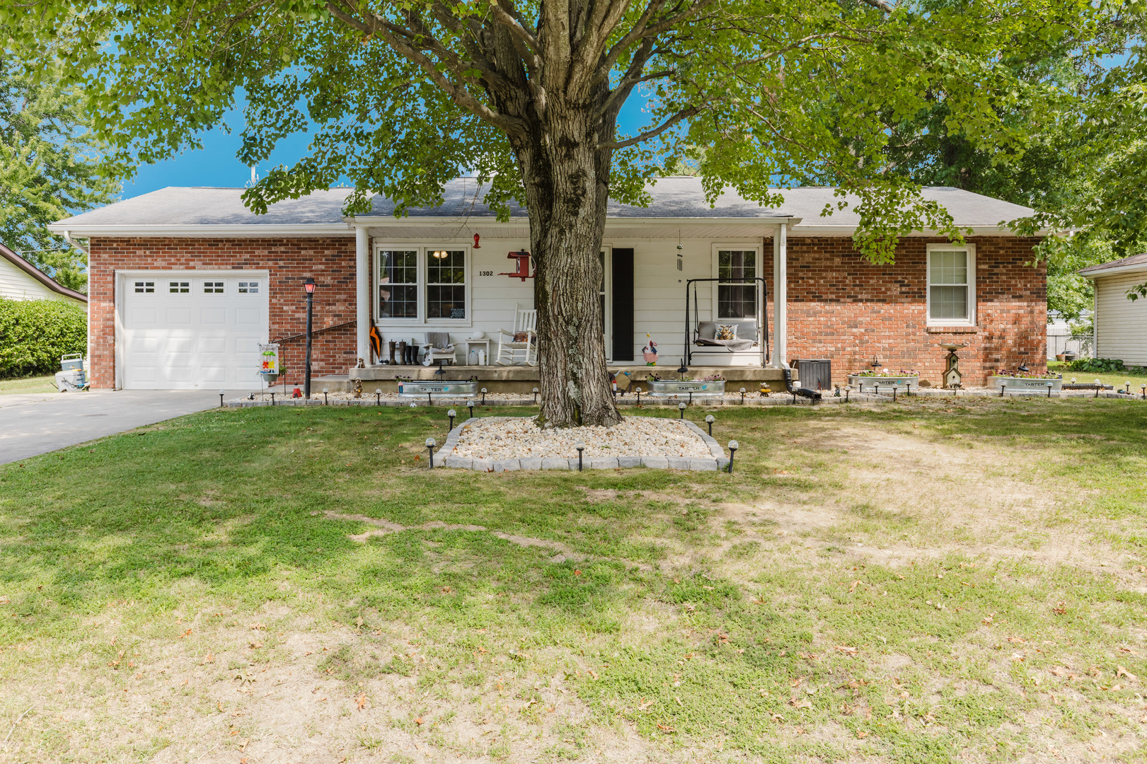 1302 Susan Lane Property Photo 2