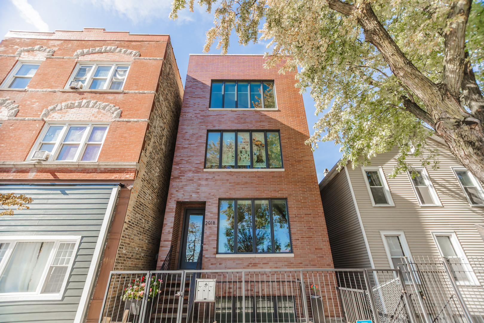 2018 S Loomis Street 3 Property Photo 1