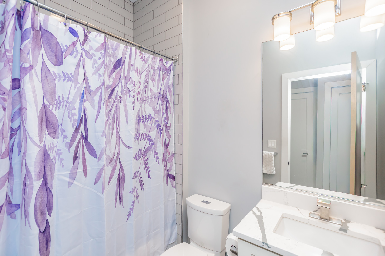 2018 S Loomis Street 3 Property Photo 9