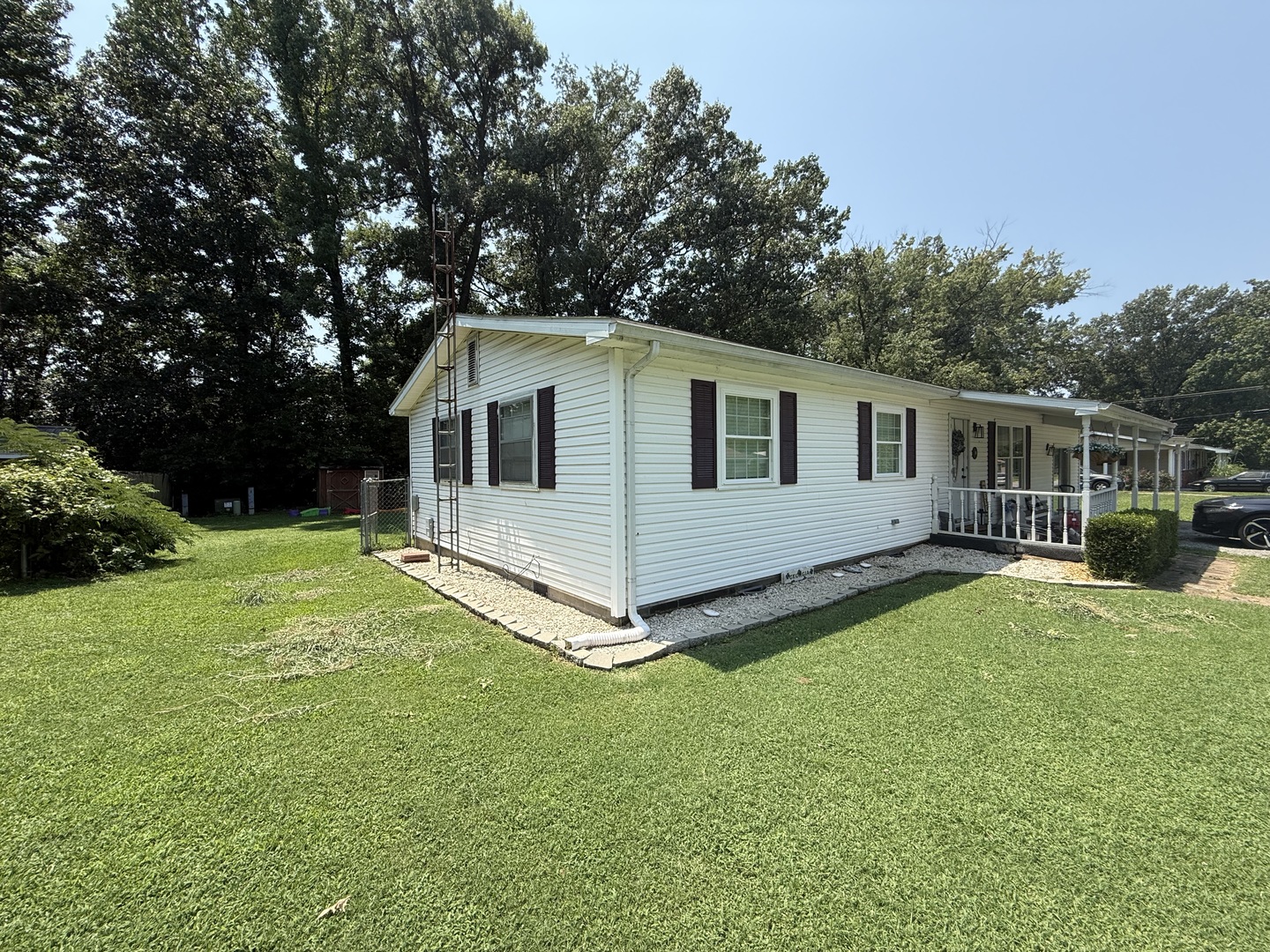81 Dallas Drive Property Photo 2