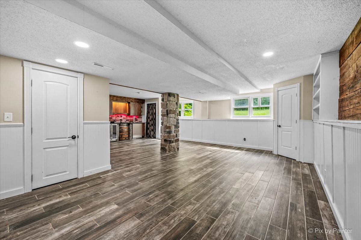 2711 Old Oak Drive Property Photo 43