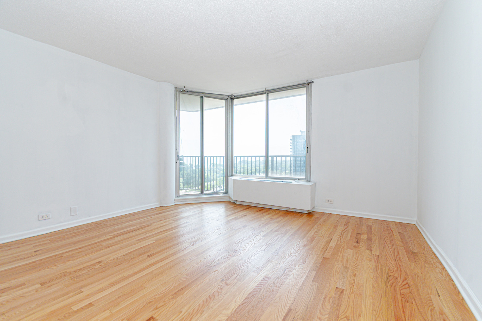 4170 N Marine Drive 13a Property Photo 16