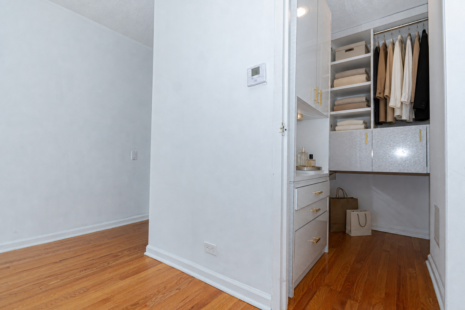 4170 N Marine Drive 13a Property Photo 23