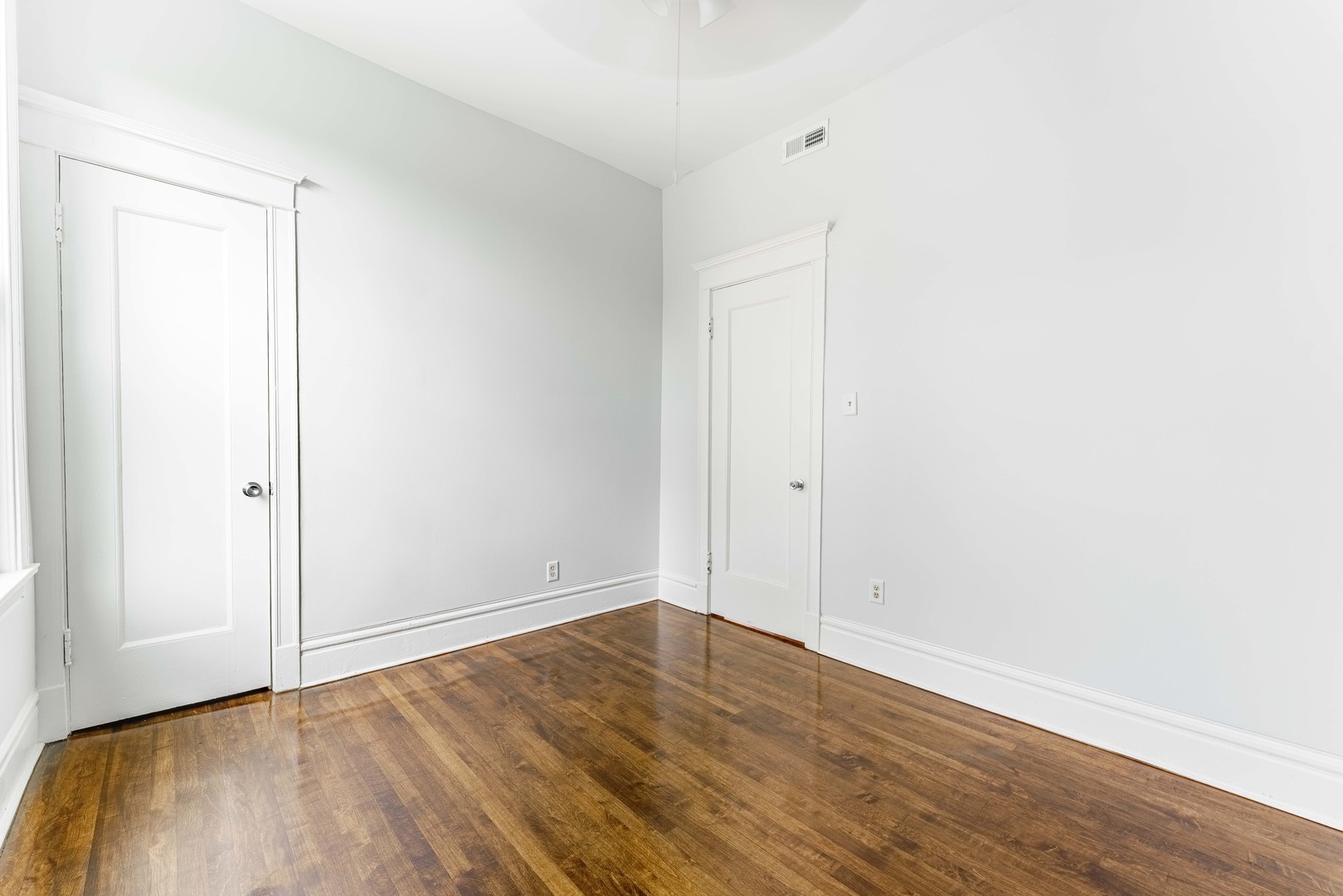 1632 S Drake Avenue 2 Property Photo 18