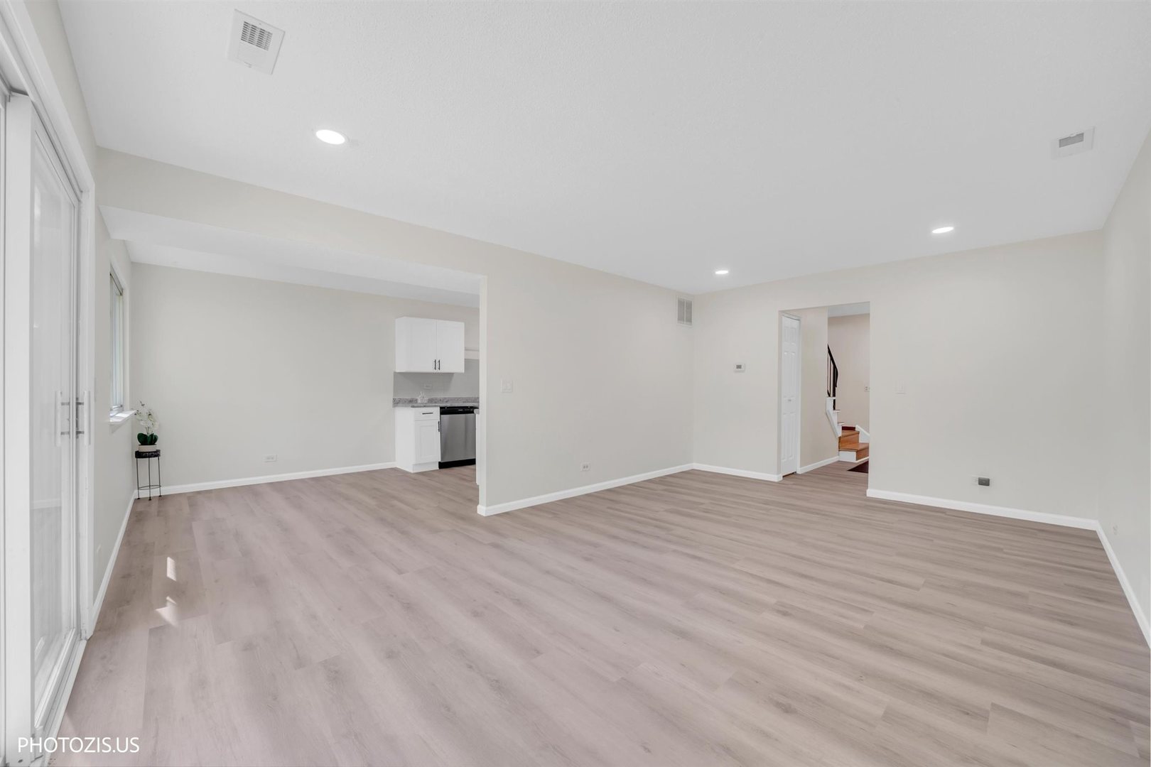1405 Merrimac Lane Property Photo 19