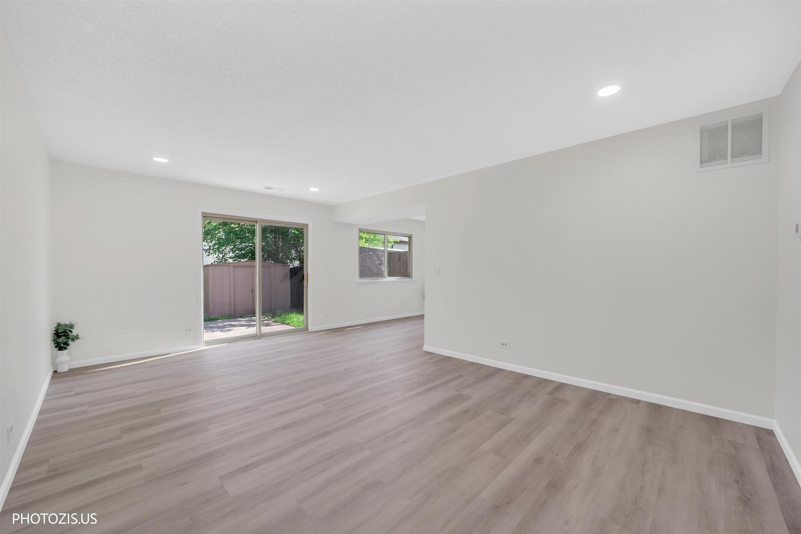 1405 Merrimac Lane Property Photo 20