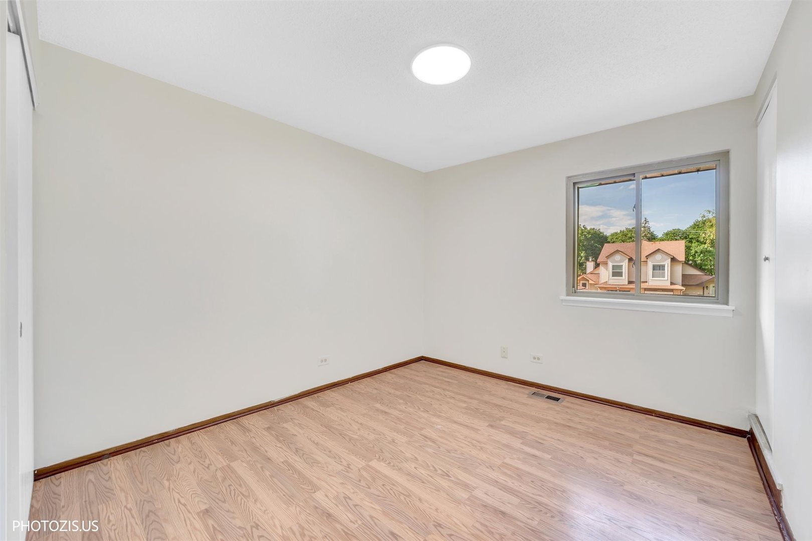 1405 Merrimac Lane Property Photo 27