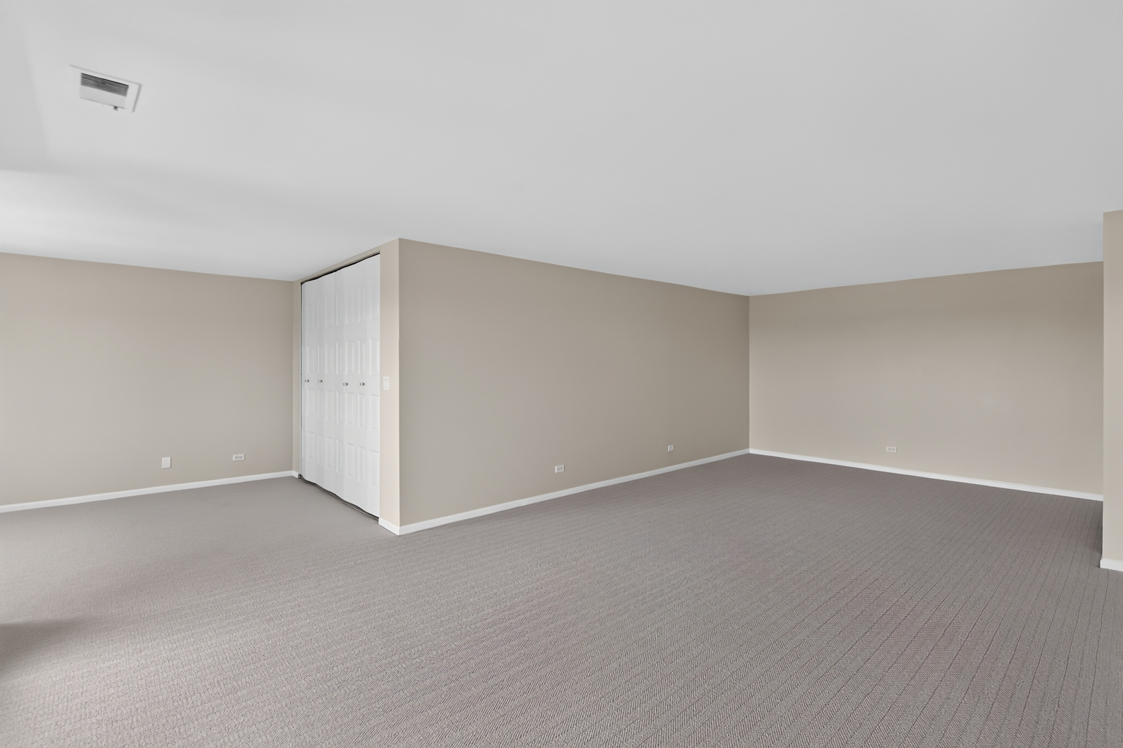 453 Raintree Drive 5g Property Photo 15