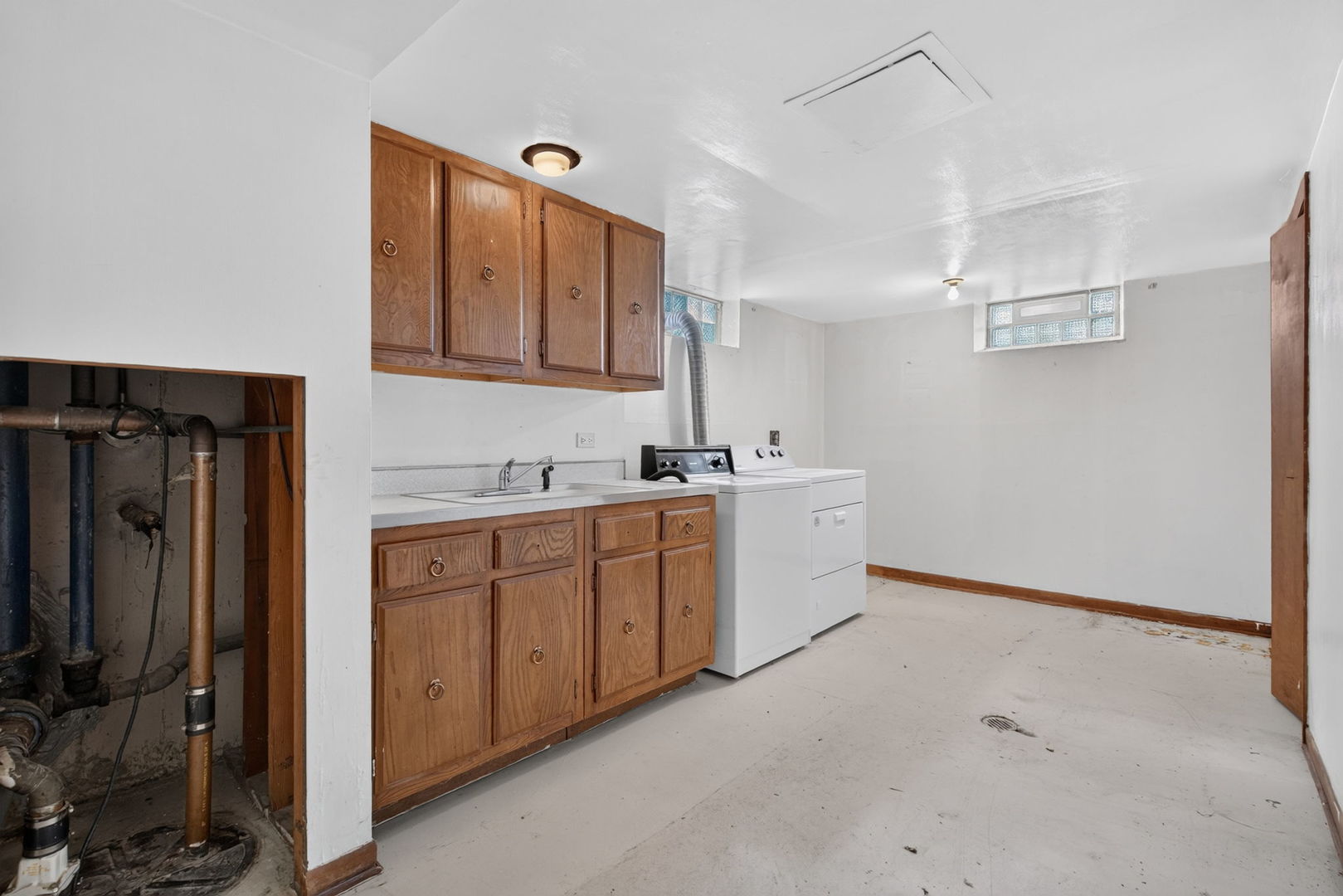 1621 Boeger Avenue Property Photo 22