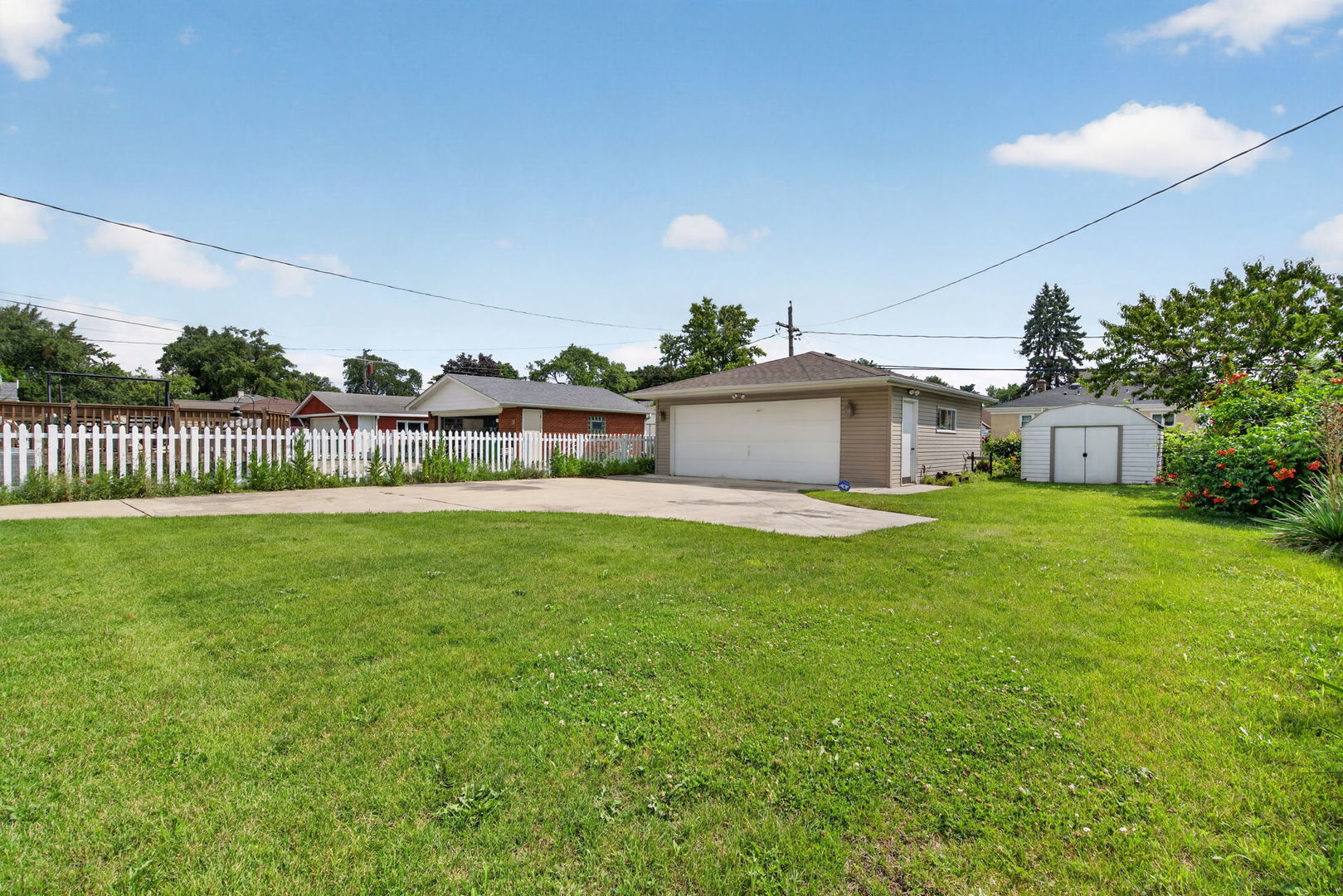 1621 Boeger Avenue Property Photo 32