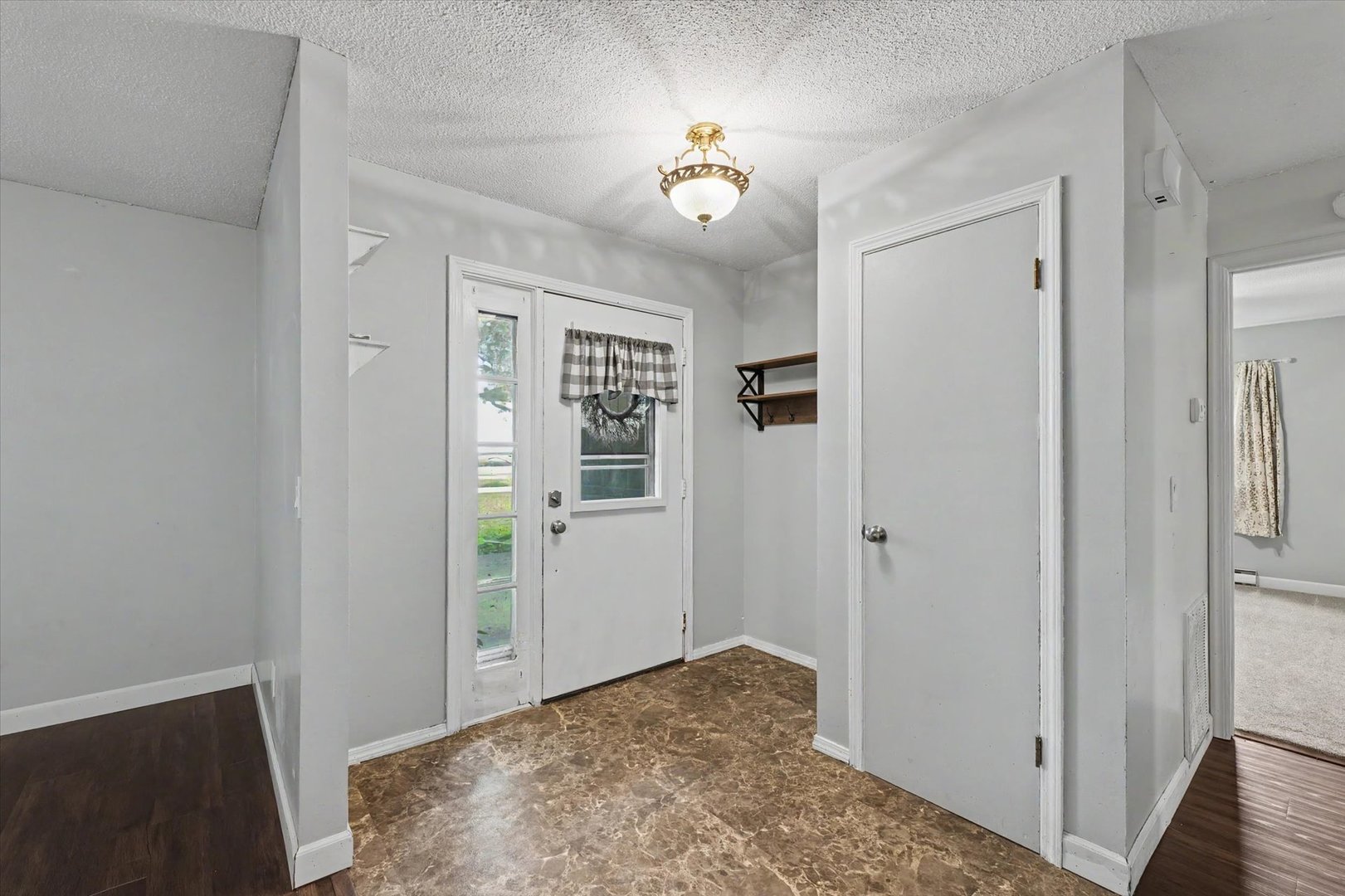 110 N Joy Drive Property Photo 7
