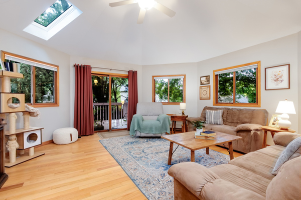 143 Camelot Way Property Photo 4