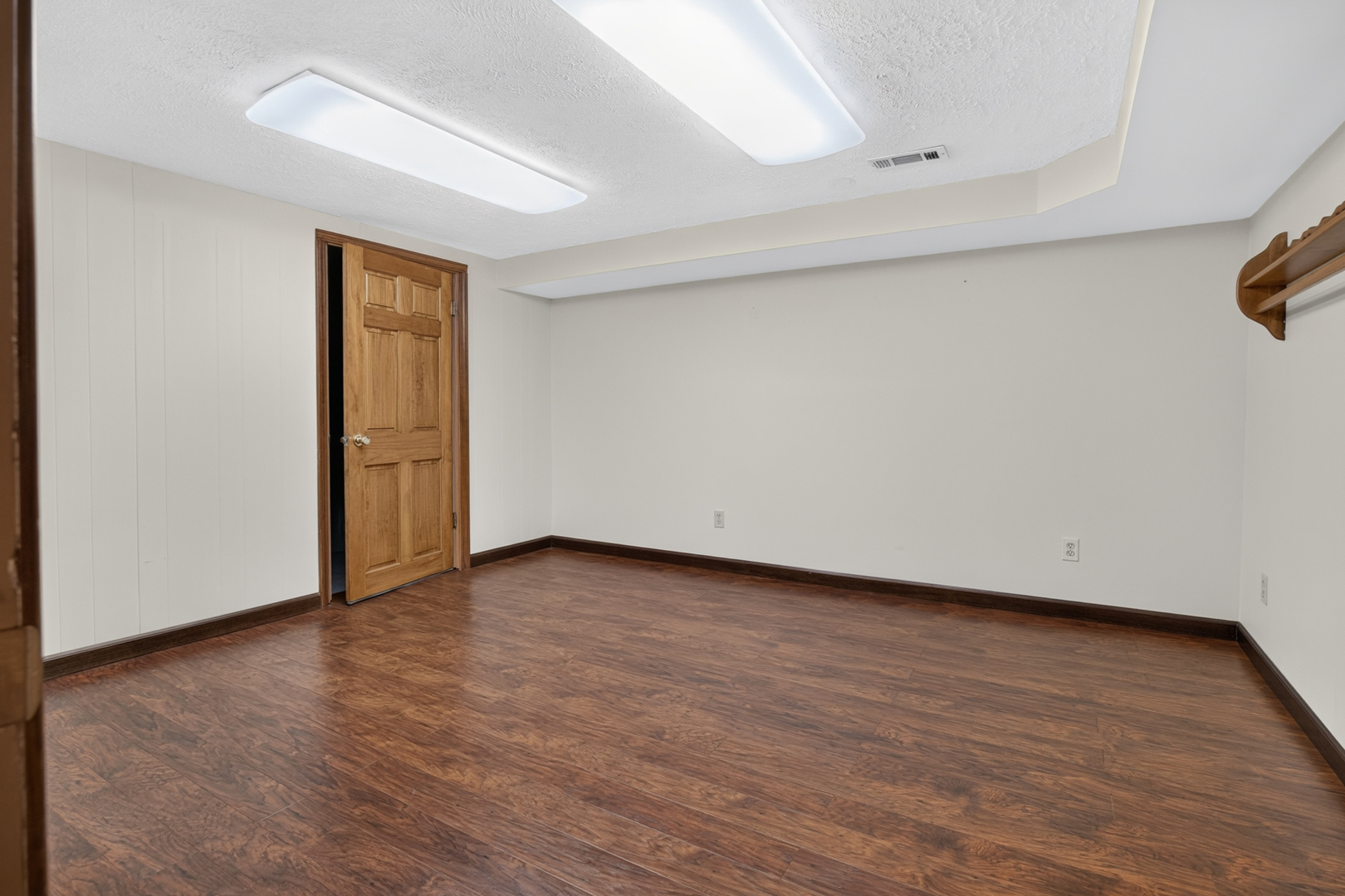 1204 Searle Drive Property Photo 33