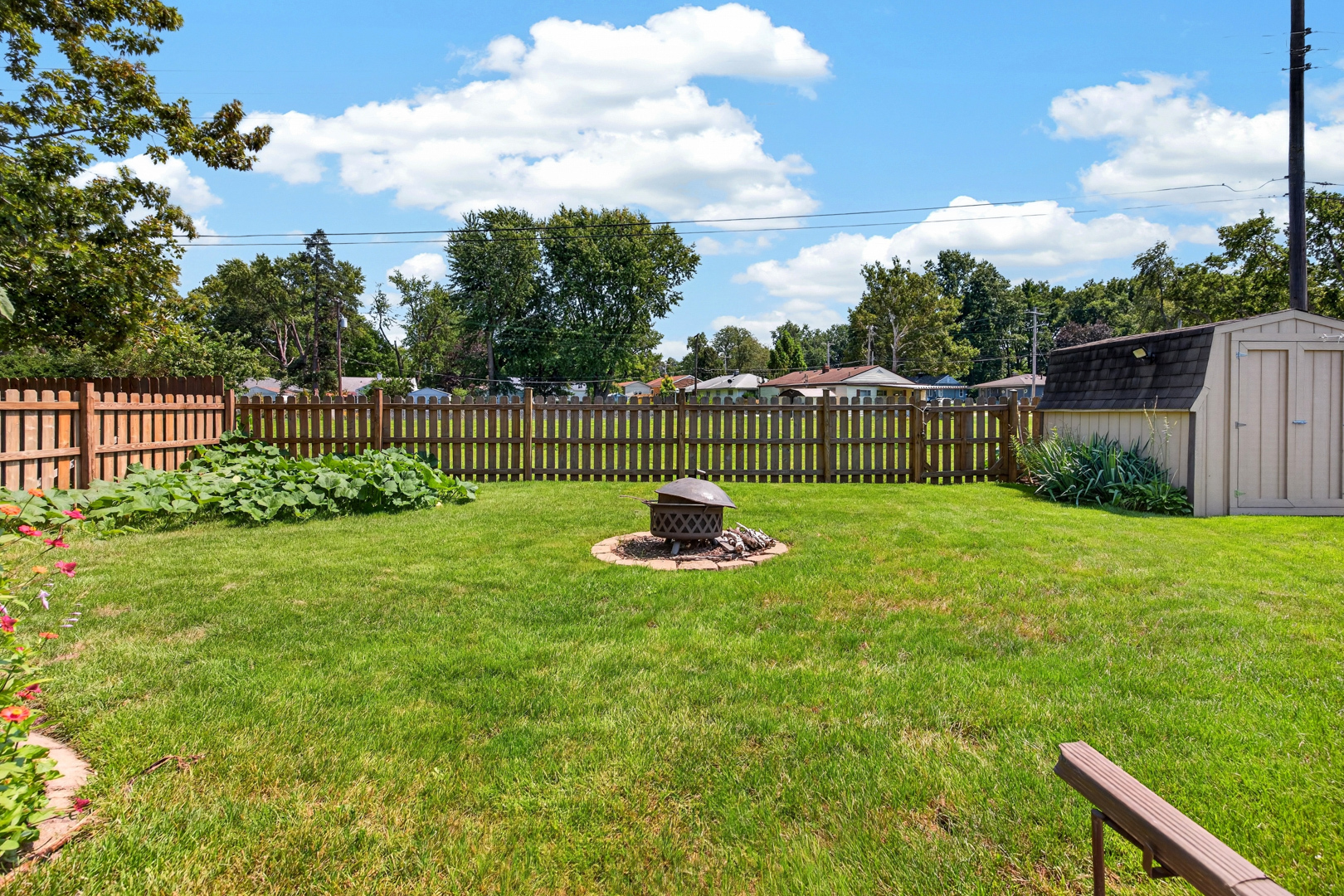 1204 Searle Drive Property Photo 38