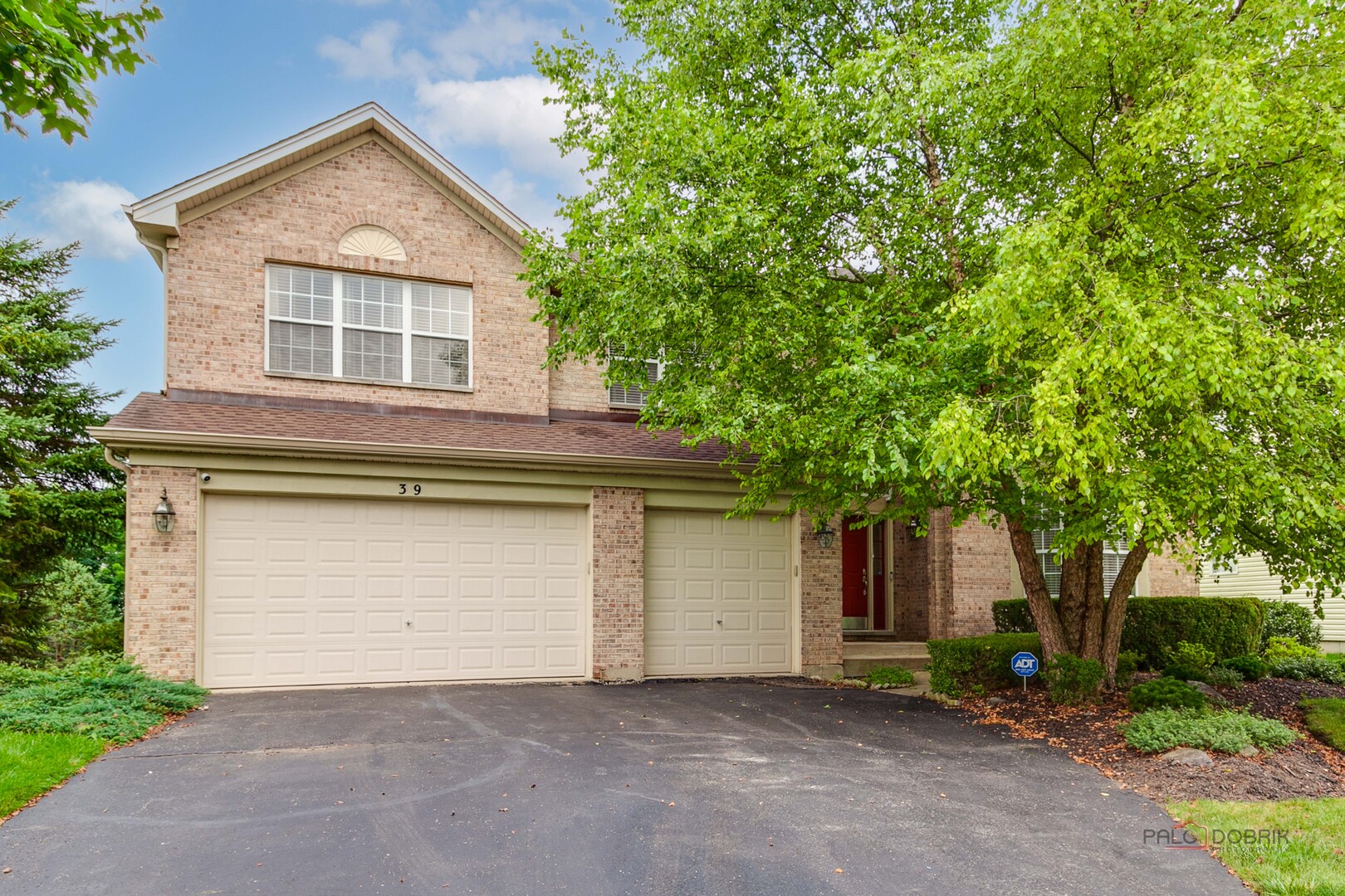 39 Amber Court Property Photo 1