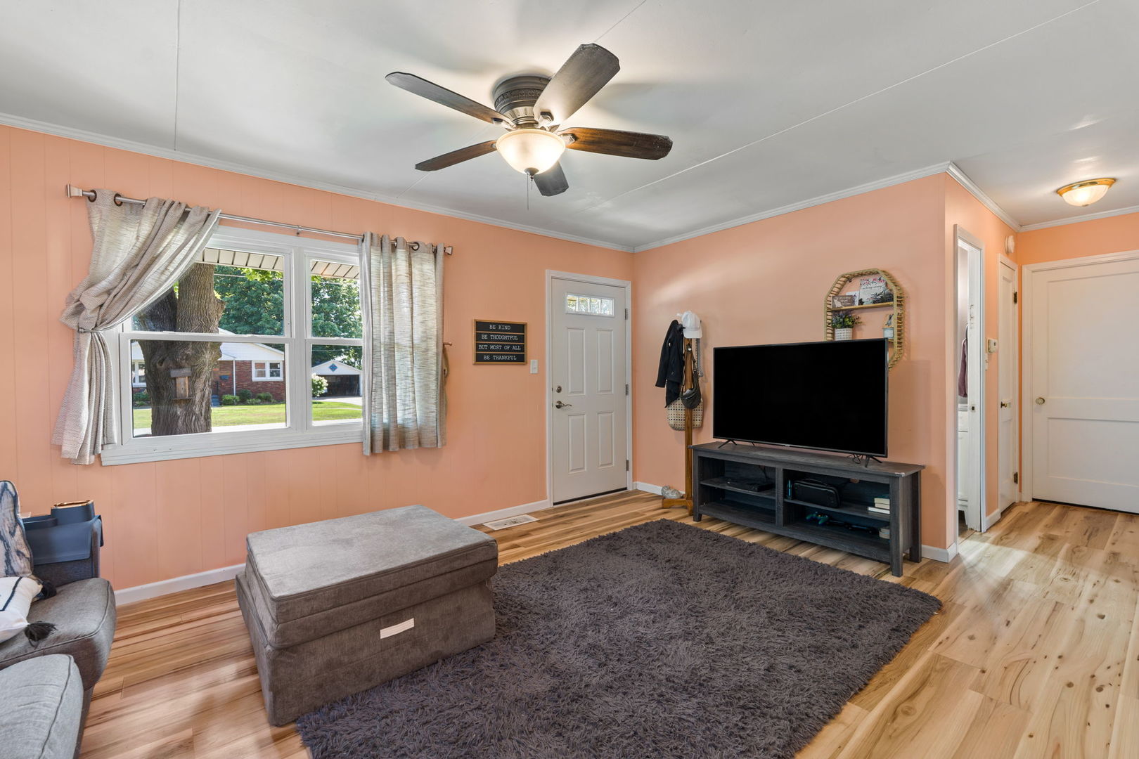 631 N Meadow Street Property Photo 5