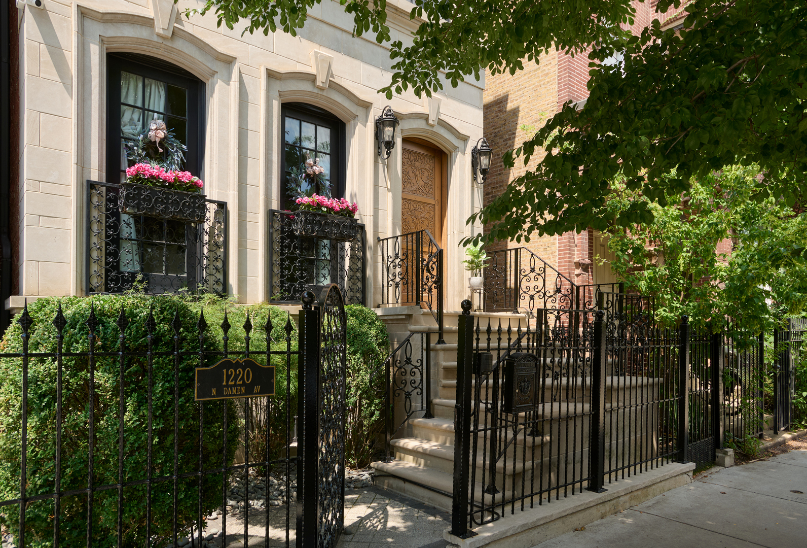 1220 N Damen Avenue Property Photo