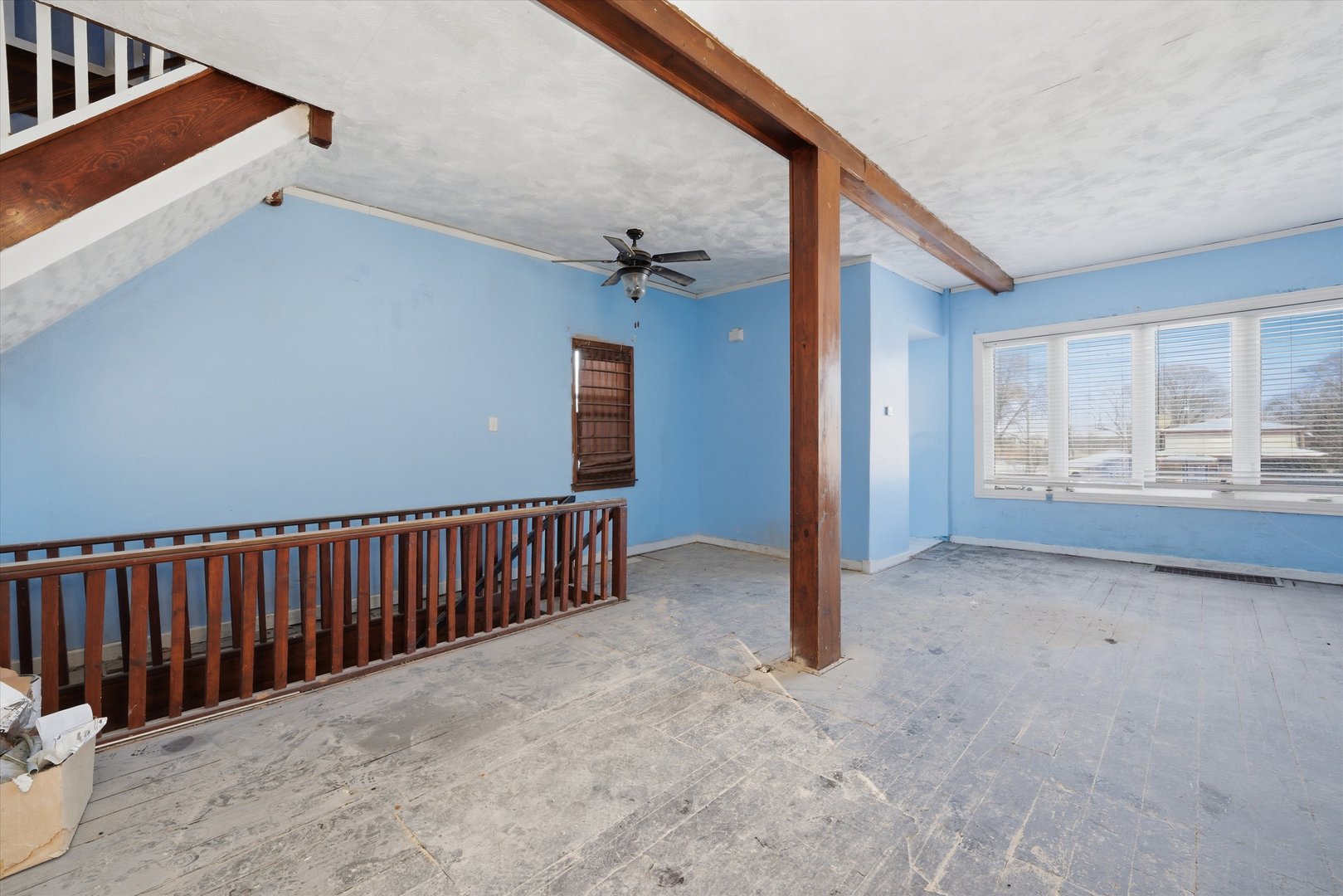 8750 S Princeton Avenue Property Photo 12