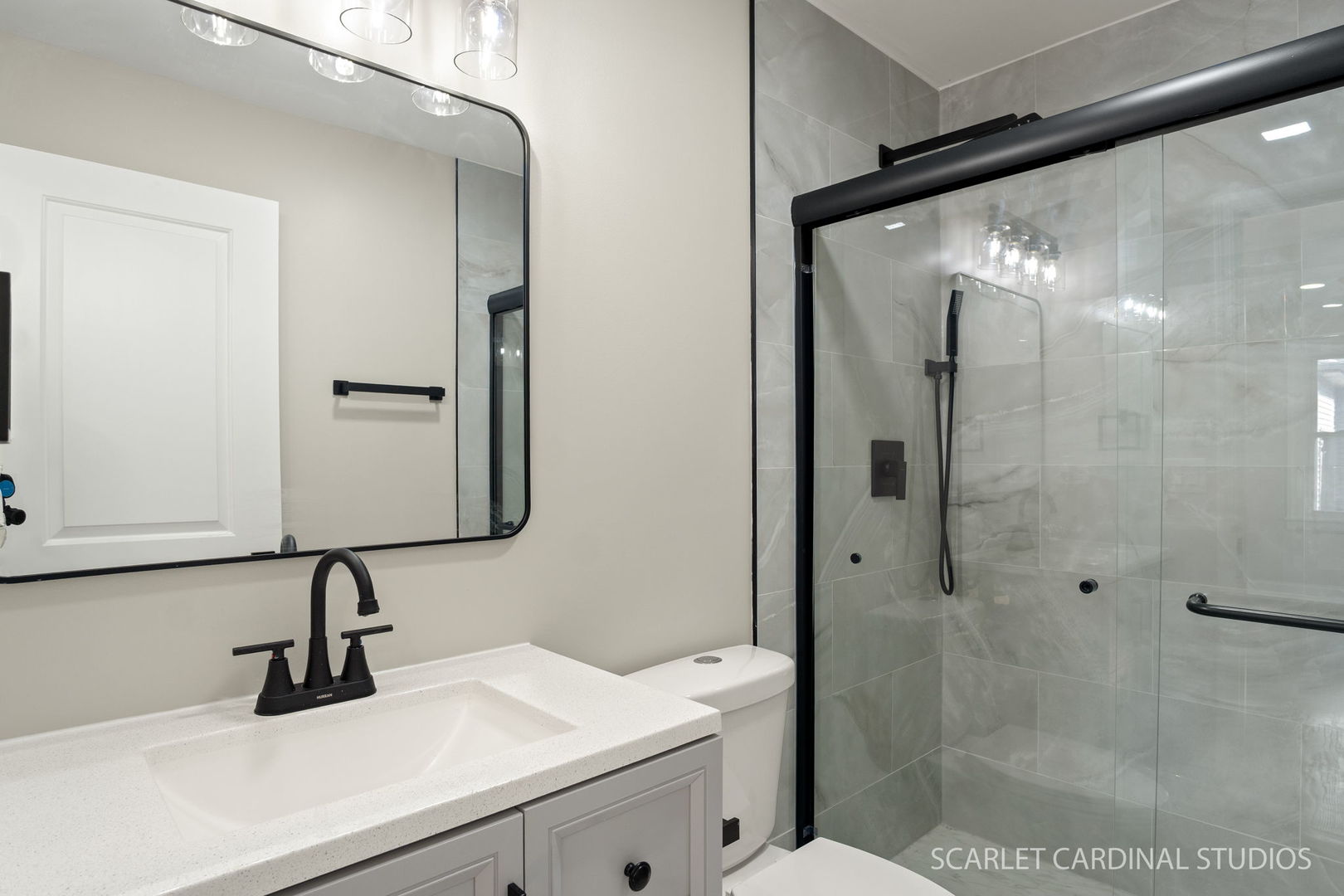 0s 652 S Euclid Avenue Property Photo 12