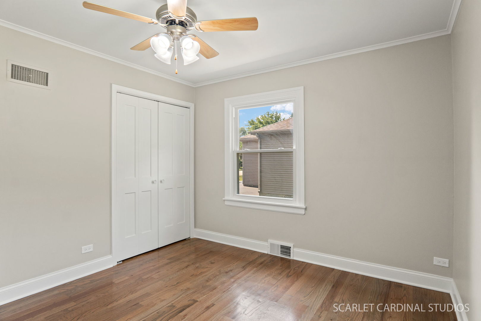 0s 652 S Euclid Avenue Property Photo 14