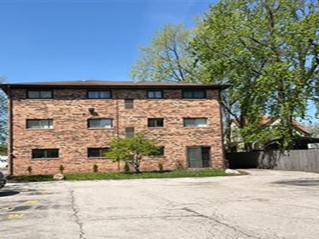 18405 Wentworth Avenue 2b Property Photo 4