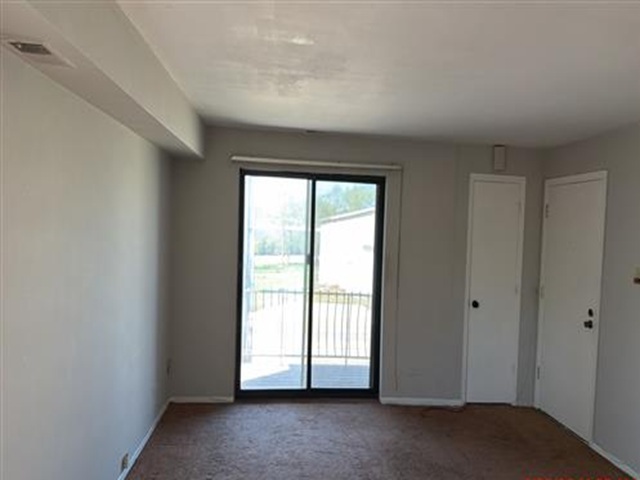 18405 Wentworth Avenue 2b Property Photo 8