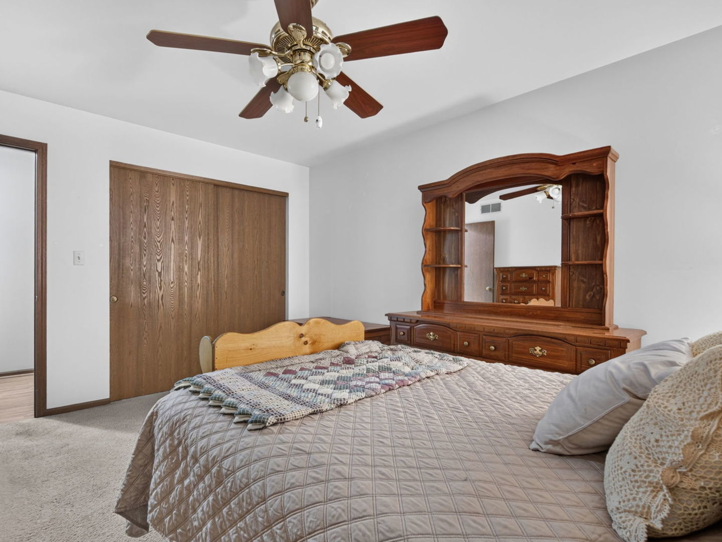 577 Elizabeth Drive Property Photo 16