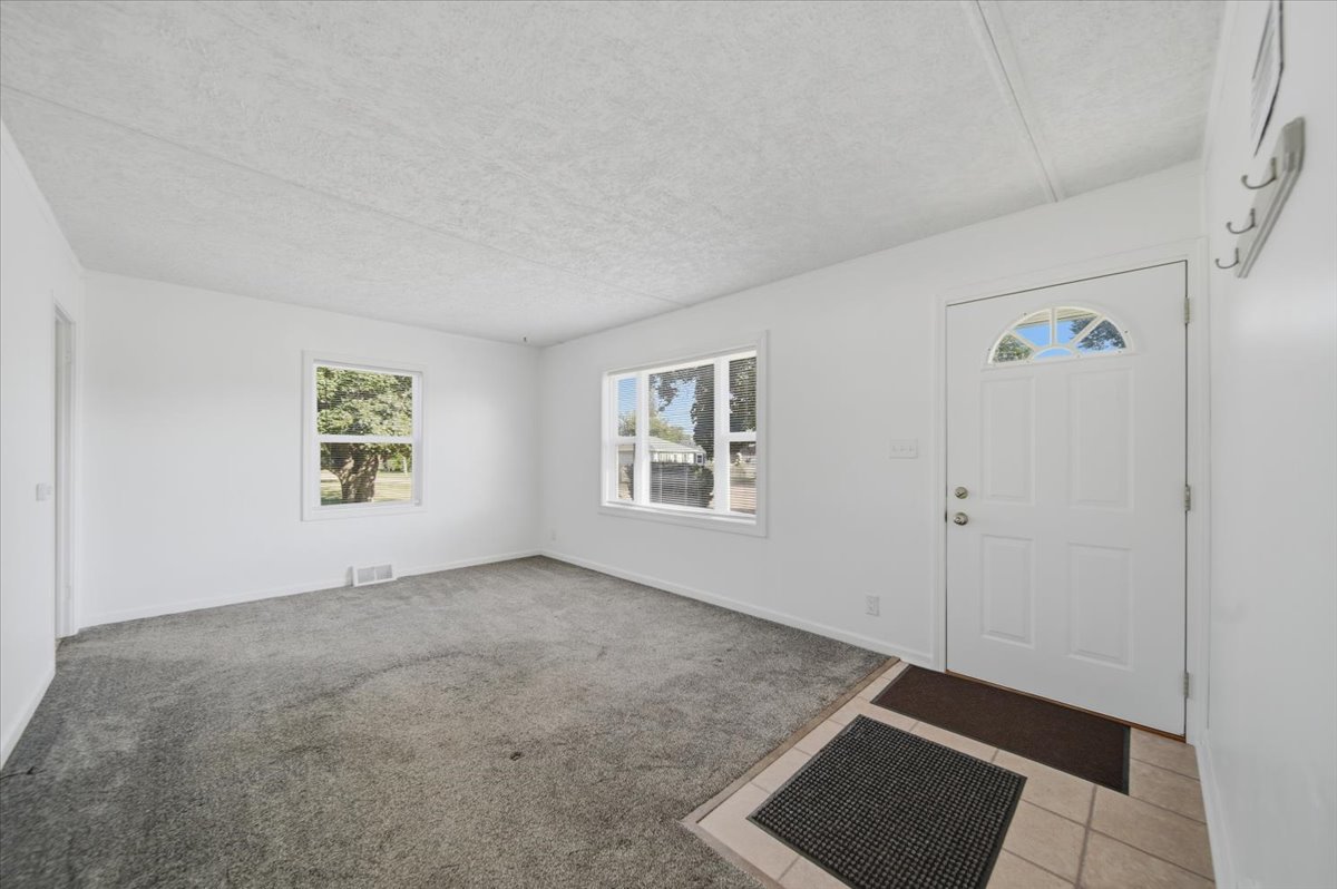 312 Hill Street Property Photo 5