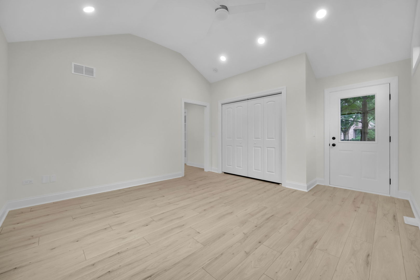1447 Baldwin Court Property Photo 23
