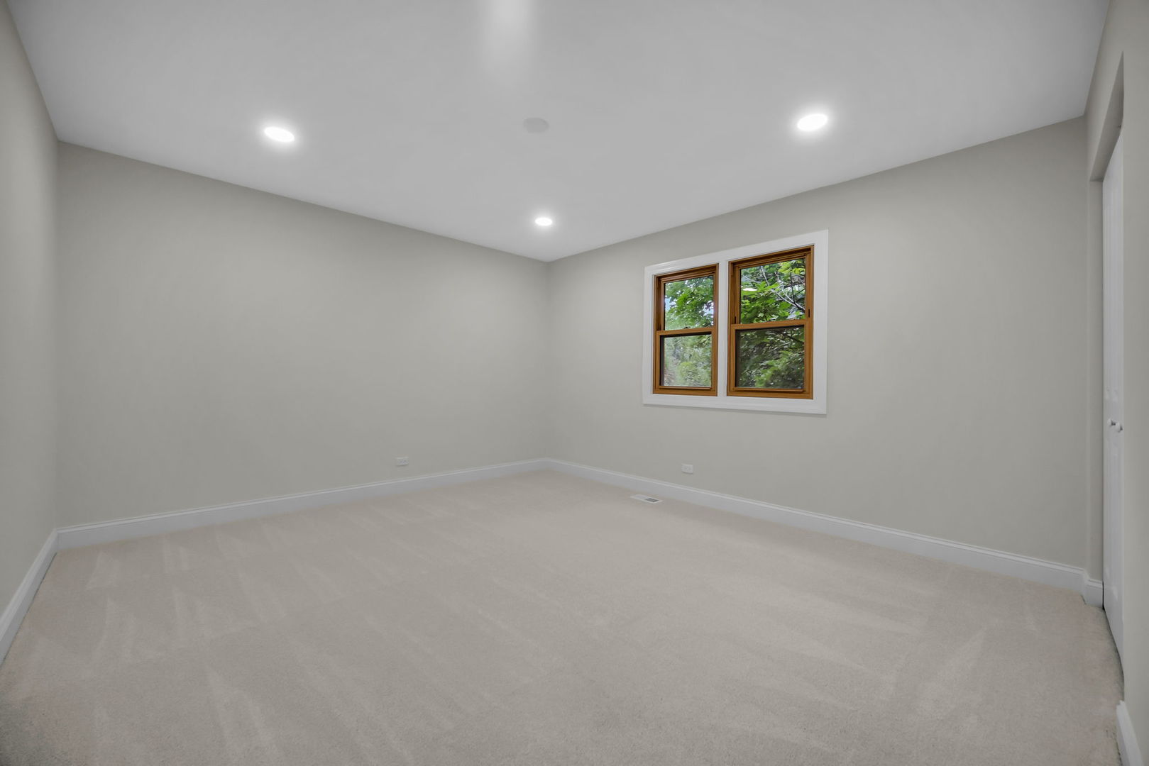 1447 Baldwin Court Property Photo 33
