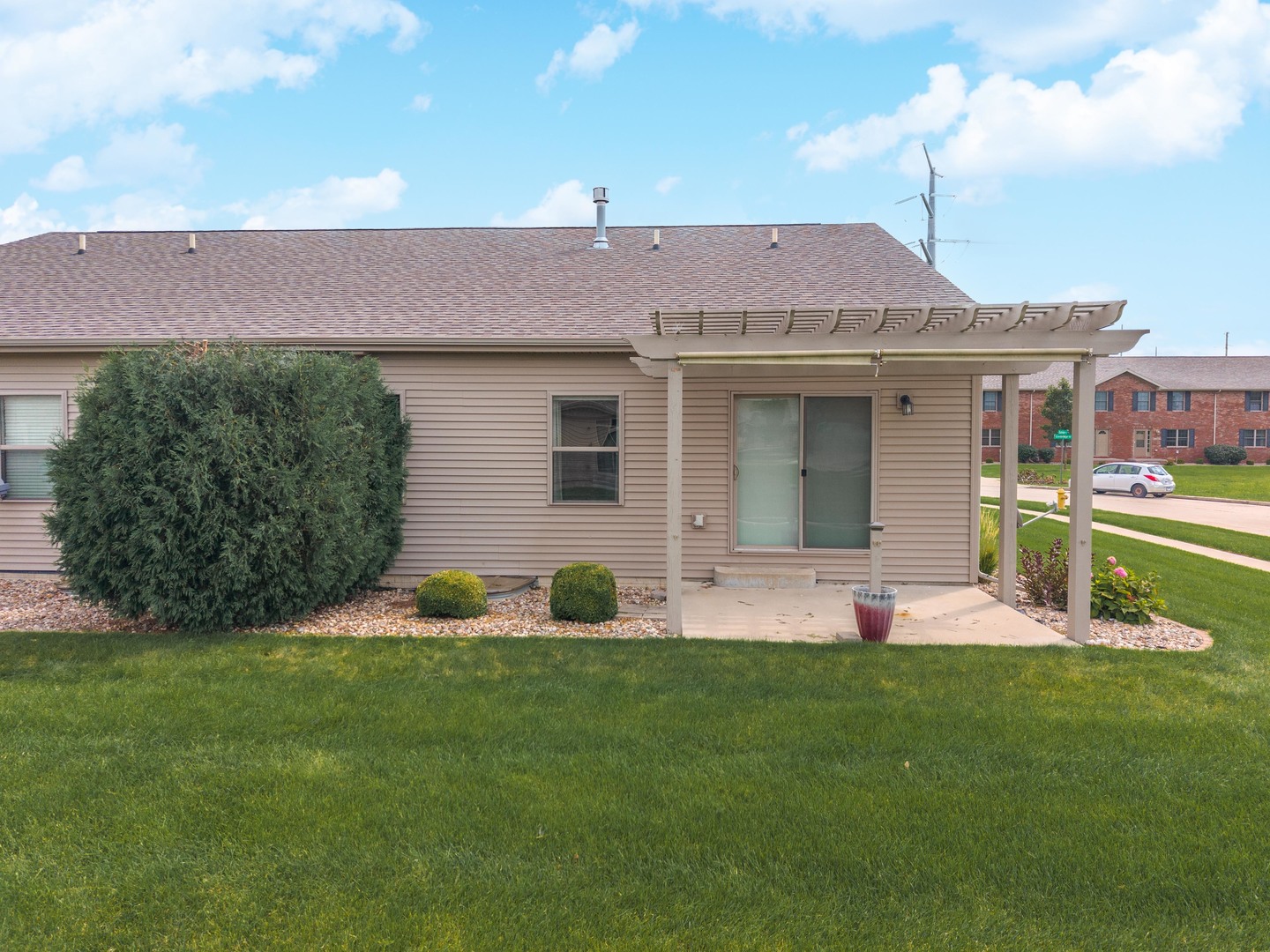 1931 Glenbridge Road Property Photo 34