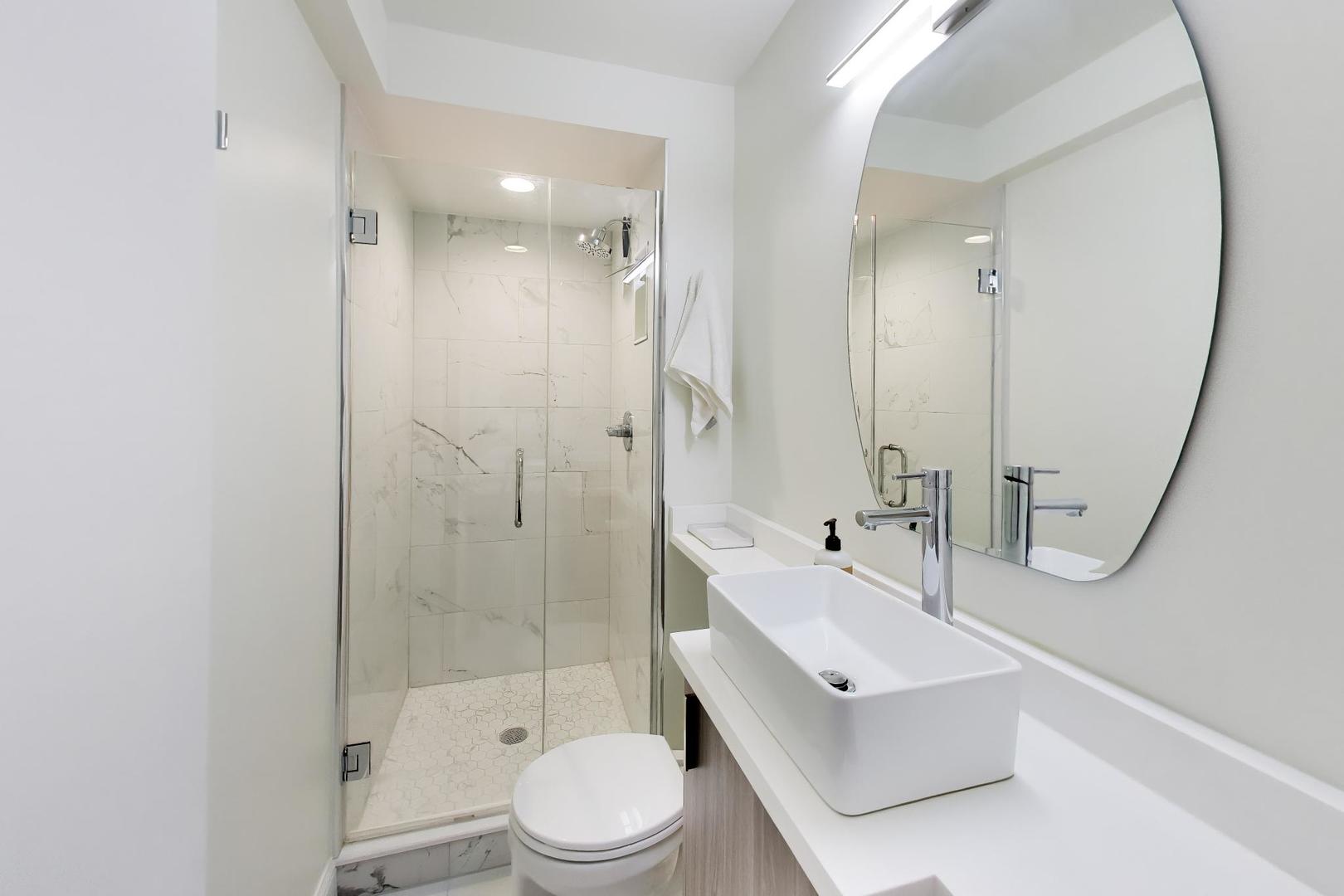 1540 N State Parkway 8c Property Photo 20