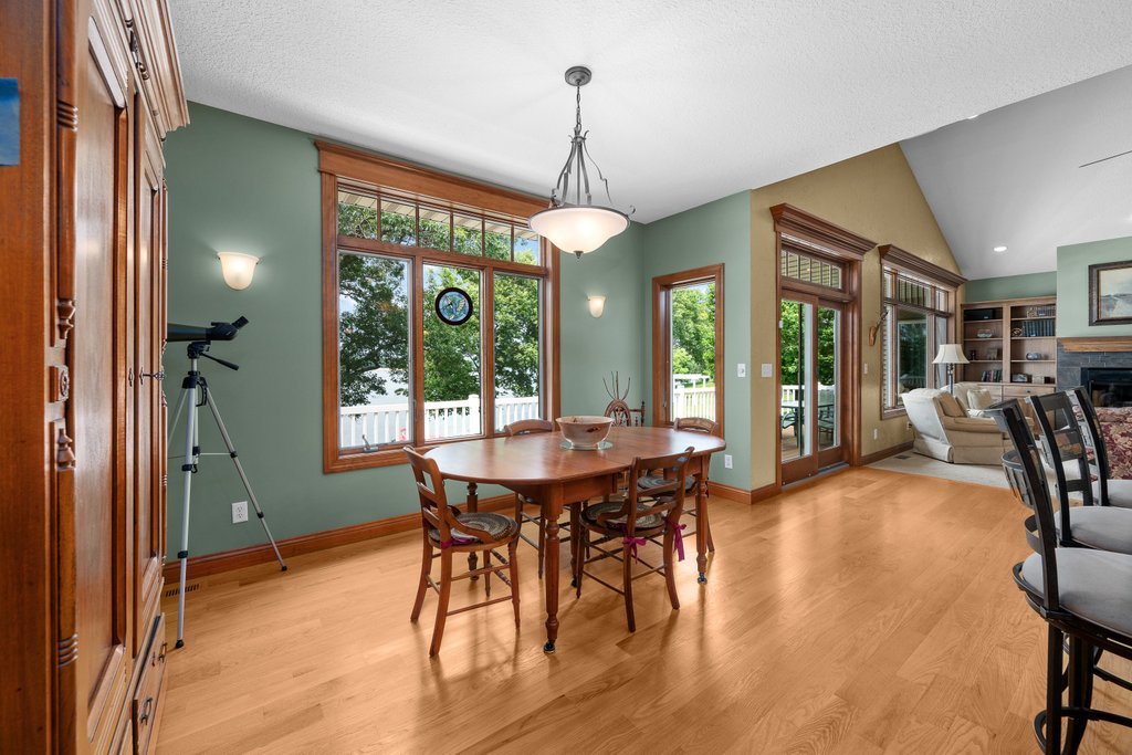 1015 3rd Avenue Property Photo 37