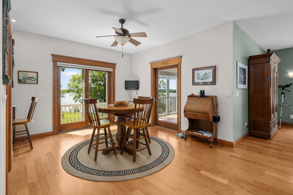 1015 3rd Avenue Property Photo 43