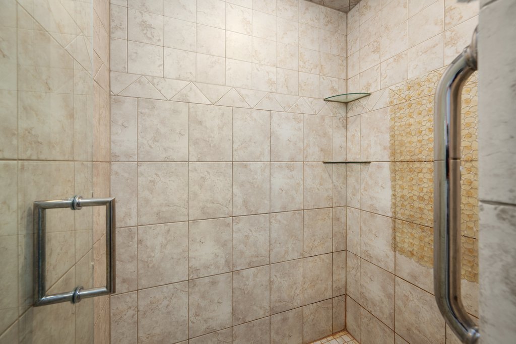 1015 3rd Avenue Property Photo 57