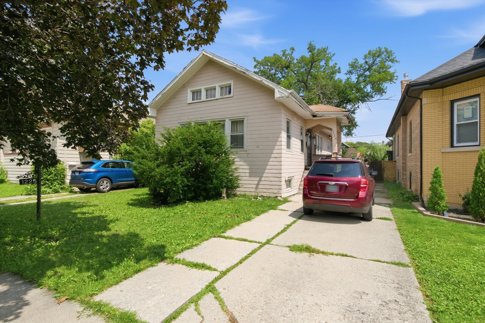 1225 S 16th Avenue Property Photo 1