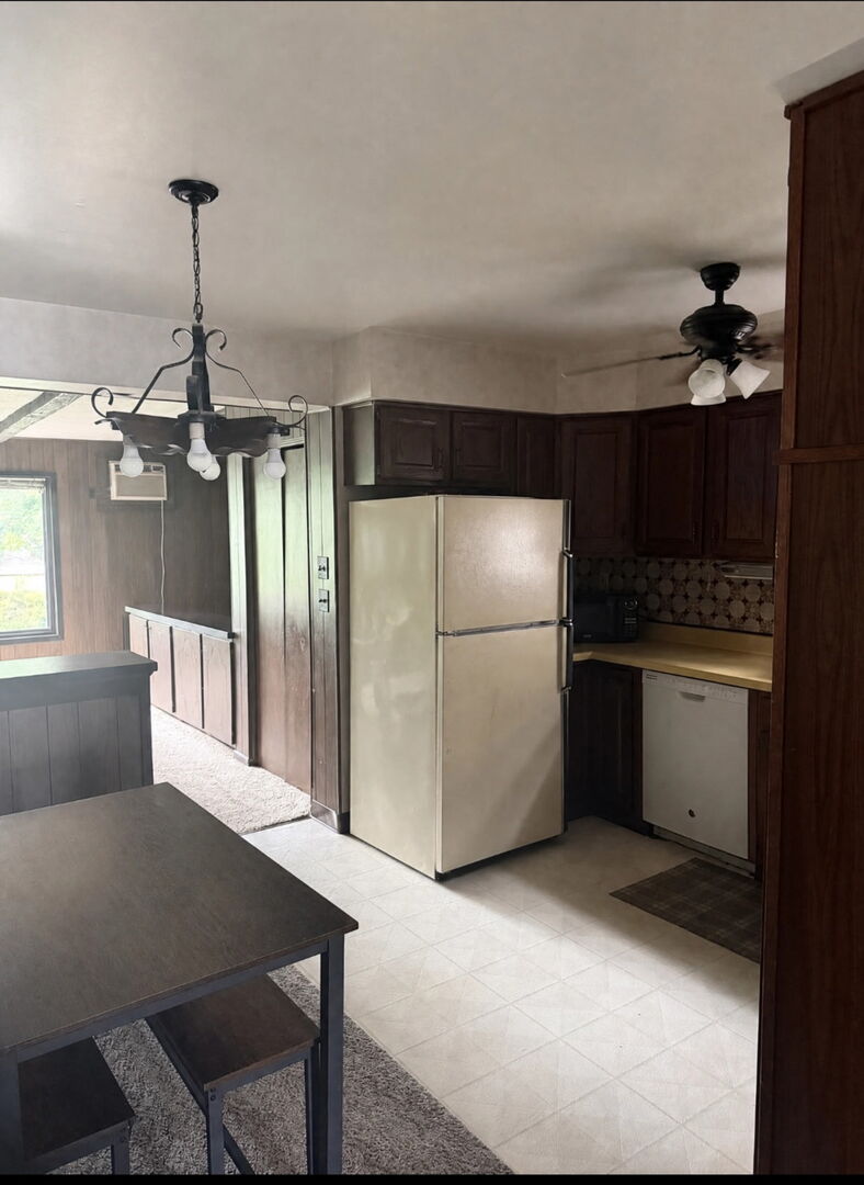 7911 W Oakleaf Avenue Property Photo 5