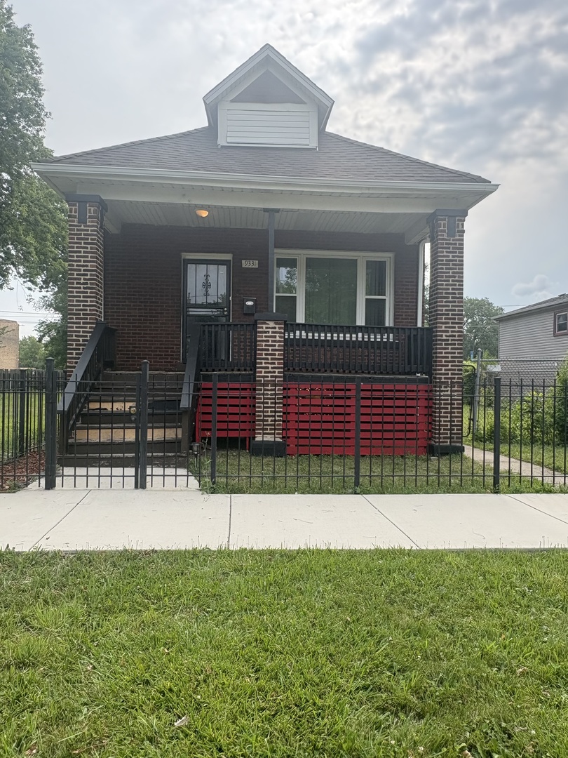 9331 S Evans Avenue Property Photo 1