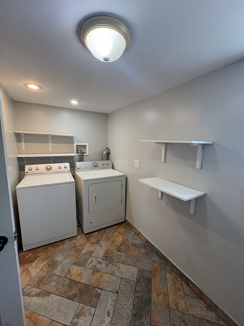 9331 S Evans Avenue Property Photo 12