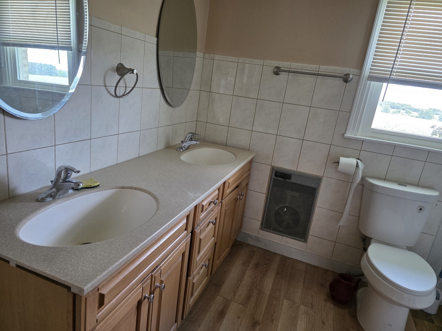 12257 Waterman Road Property Photo 6