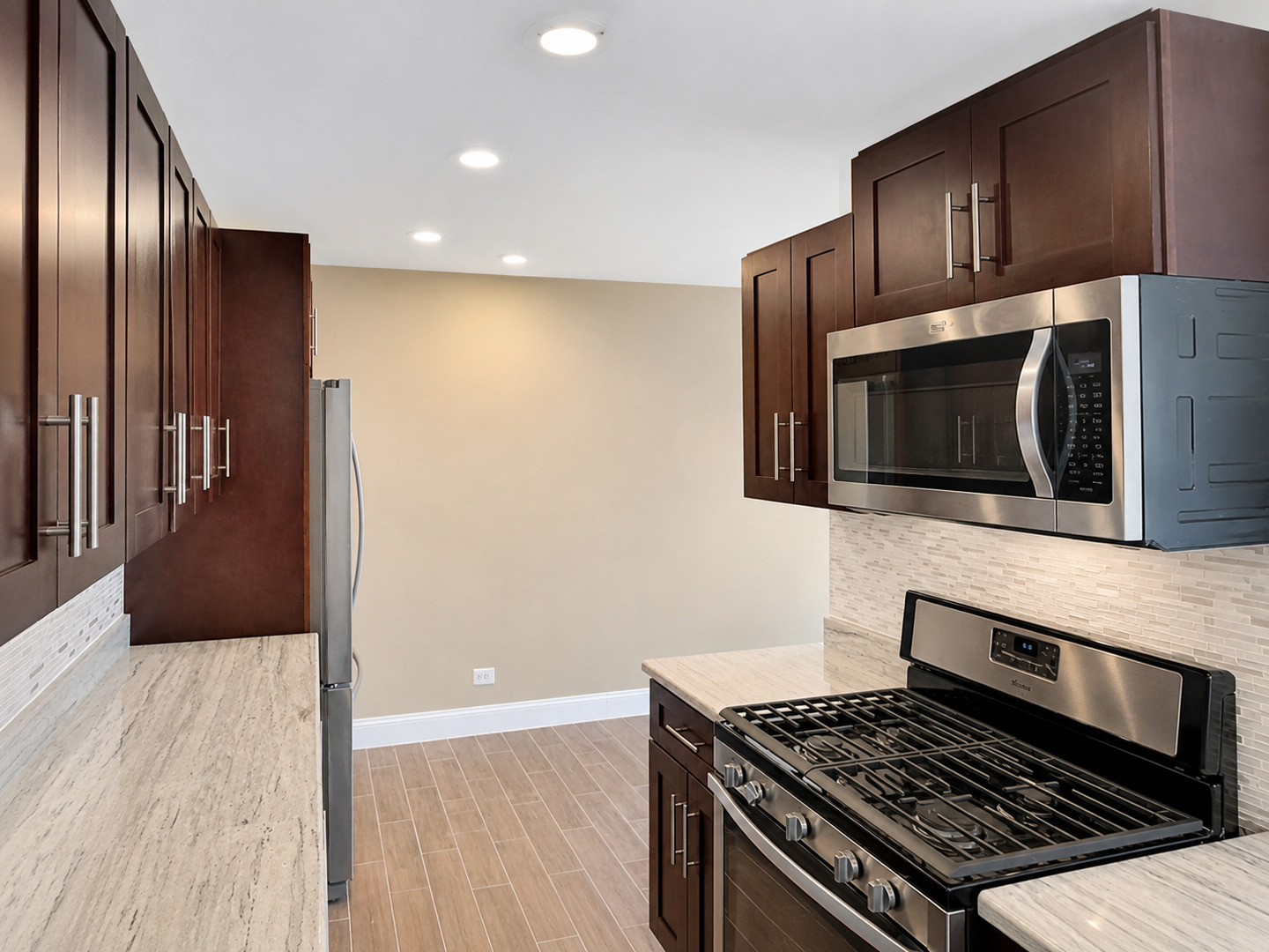 12718904 Property Photo 4