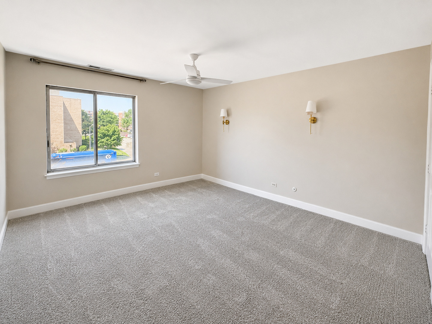 12718904 Property Photo 12
