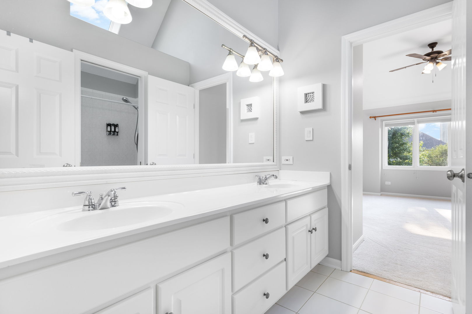 2711 Deering Bay Drive Property Photo 8