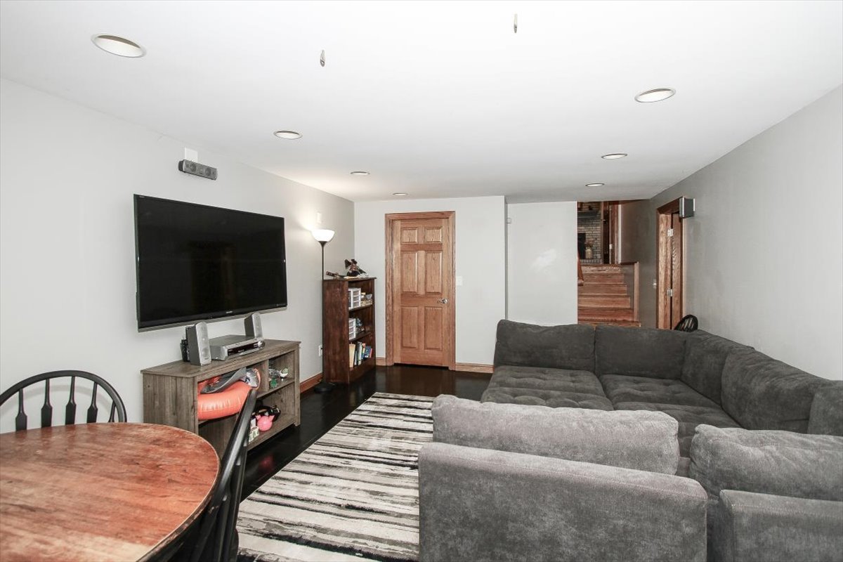 4n681 Brookside West Drive Property Photo 17