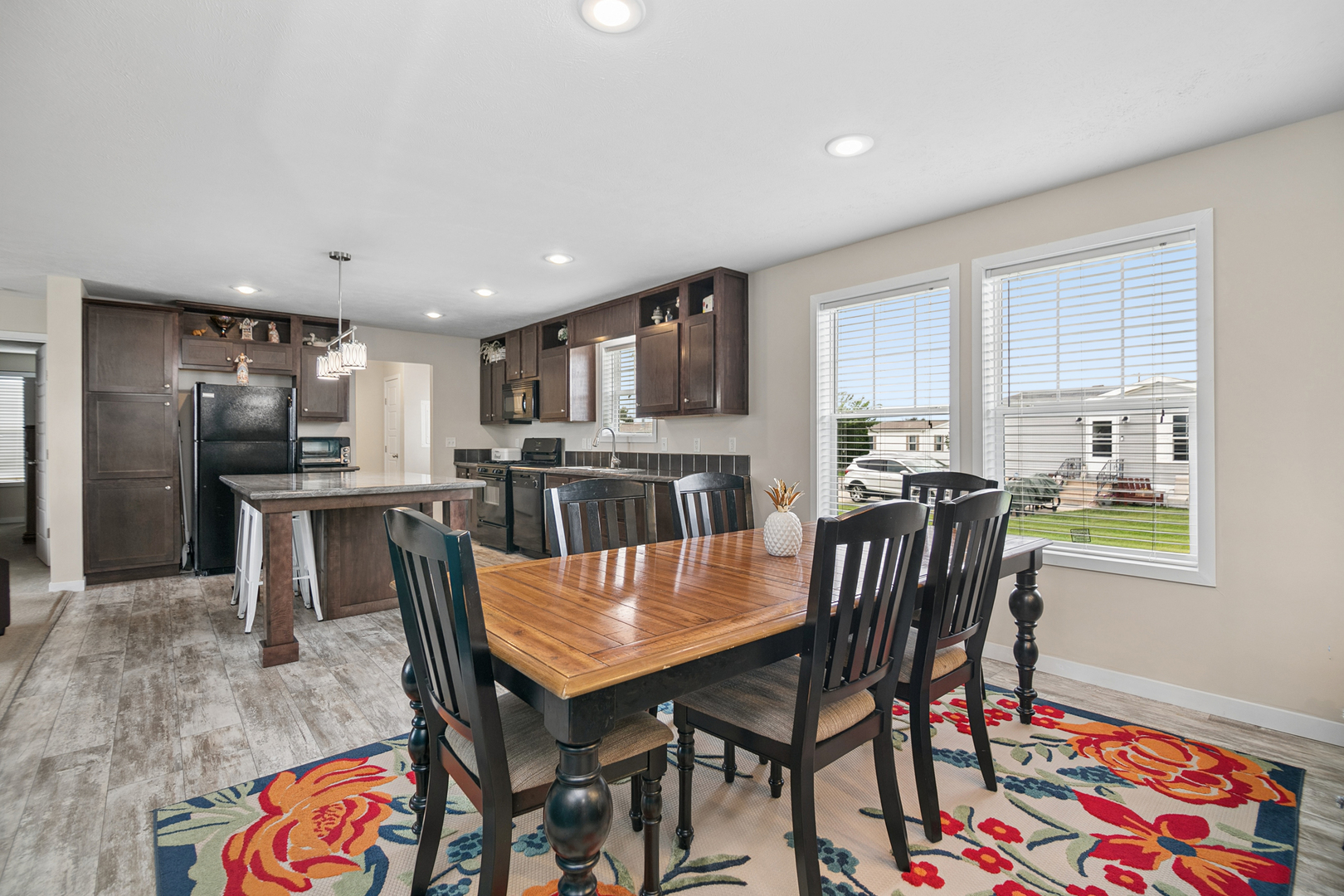 839 Long Oak Road Property Photo 3