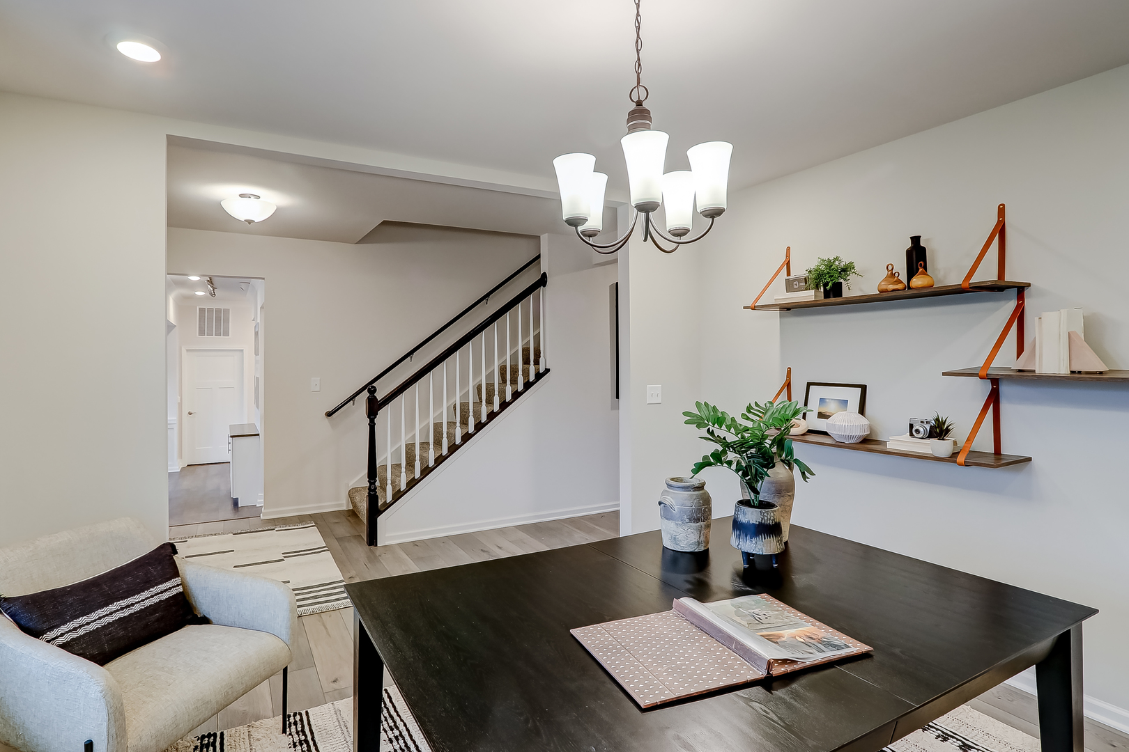 146 Piper Glen Avenue Property Photo 4